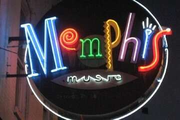 Nashville to Memphis day trip with Graceland VIP Tour and Sun Studio Admission